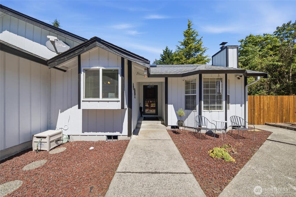 Photo of 5815 19th Court SE, Lacey, WA 98503 (MLS # 2557995)