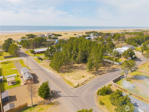 Photo of 29507 I Street, Ocean Park, WA 98640 (MLS # 2356347)