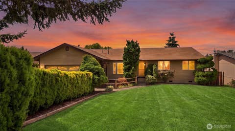 Photo of 2006 64th Avenue NE, Tacoma, WA 98422 (MLS # 2558113)