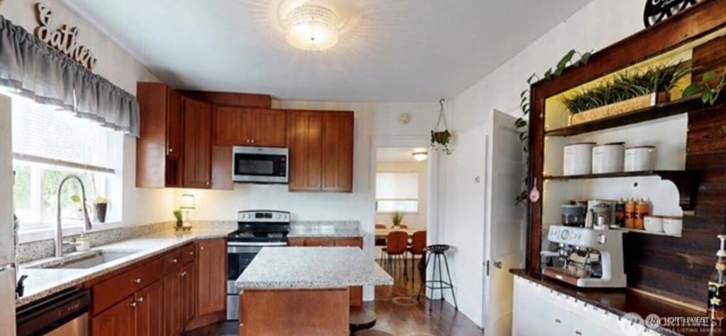 Photo of 407 Central Avenue N, Quincy, WA 98848 (MLS # 2538760)