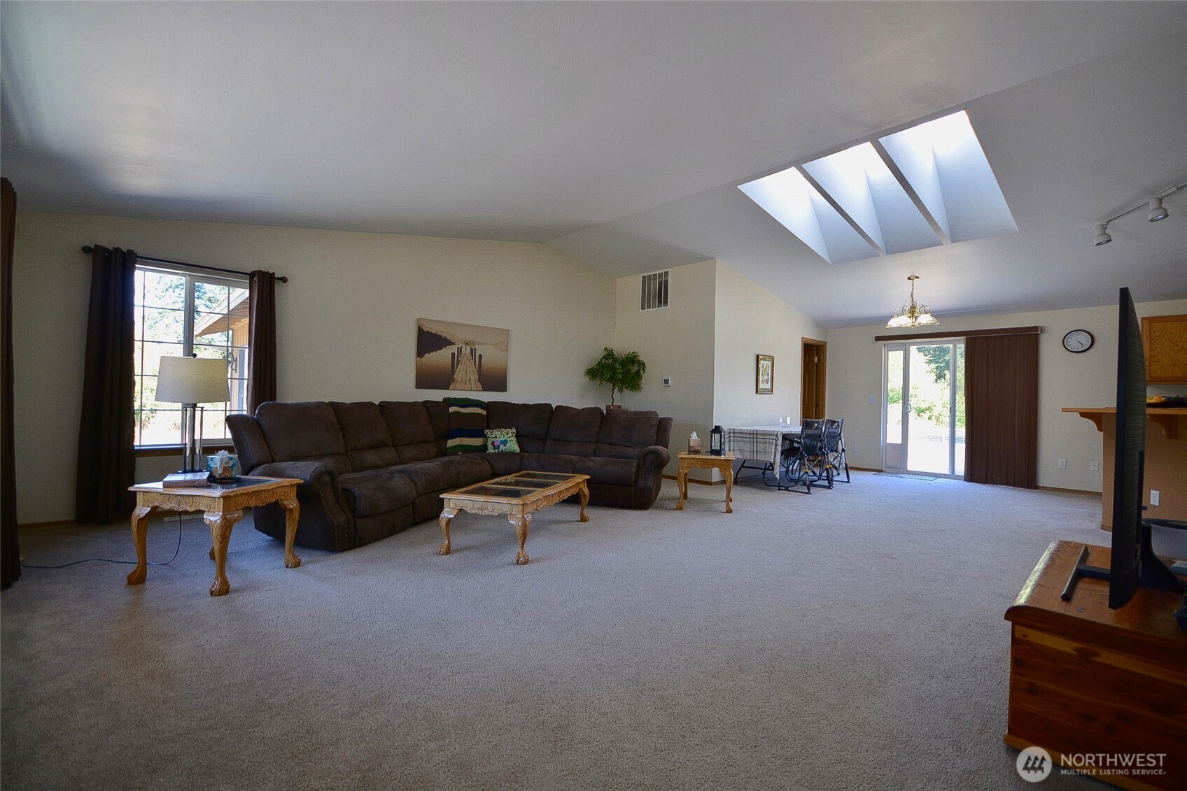 14638 Lawrence Lake Road SE