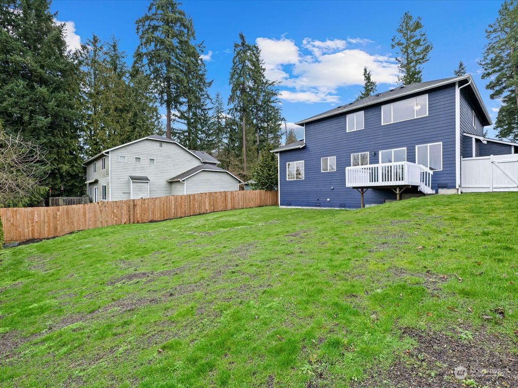 Photo of 4823 118 Place SE, Everett, WA 98208 (MLS # 2200835)