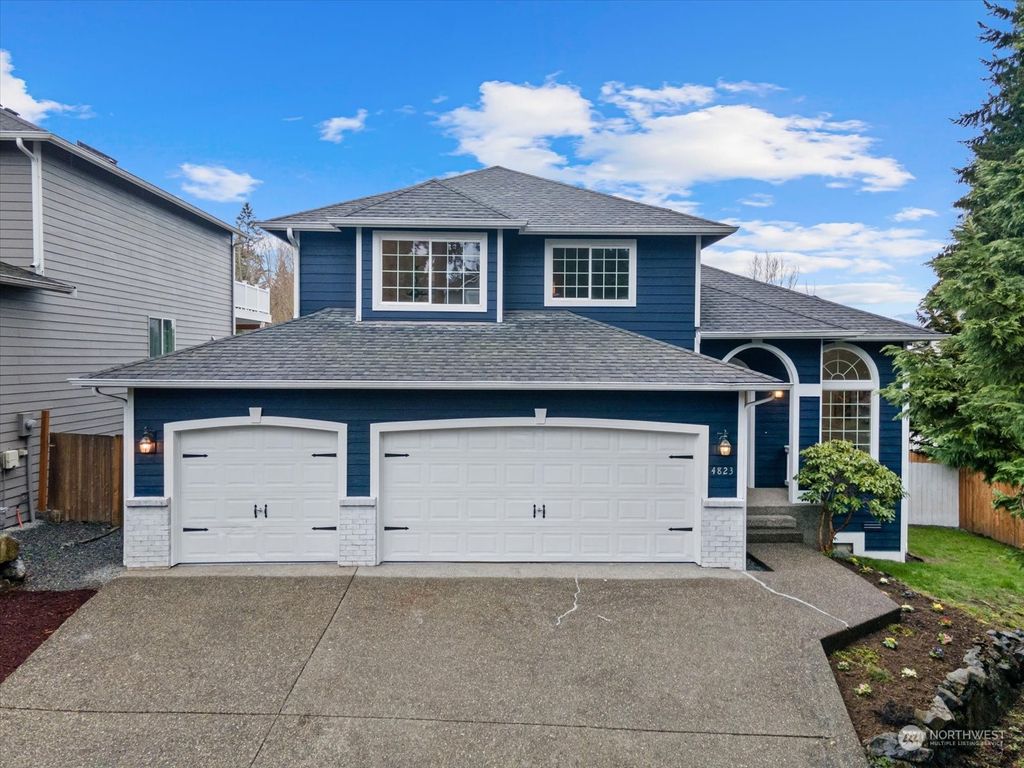 Photo of 4823 118 Place SE, Everett, WA 98208 (MLS # 2200835)