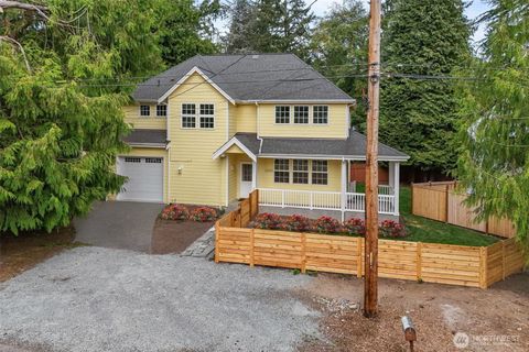Photo of 11300 Goodwin Way NE, Seattle, WA 98125 (MLS # 2428557)