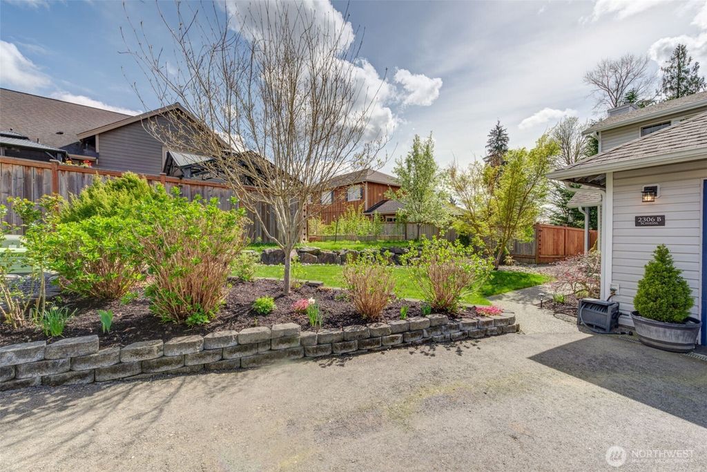 Photo of 2306 115th Avenue SE #B, Lake Stevens, WA 98258 (MLS # 2359548)