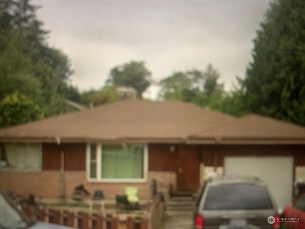 Photo of 9433 58th Avenue South Ave, Seattle, WA 98118 (MLS # 2318471)