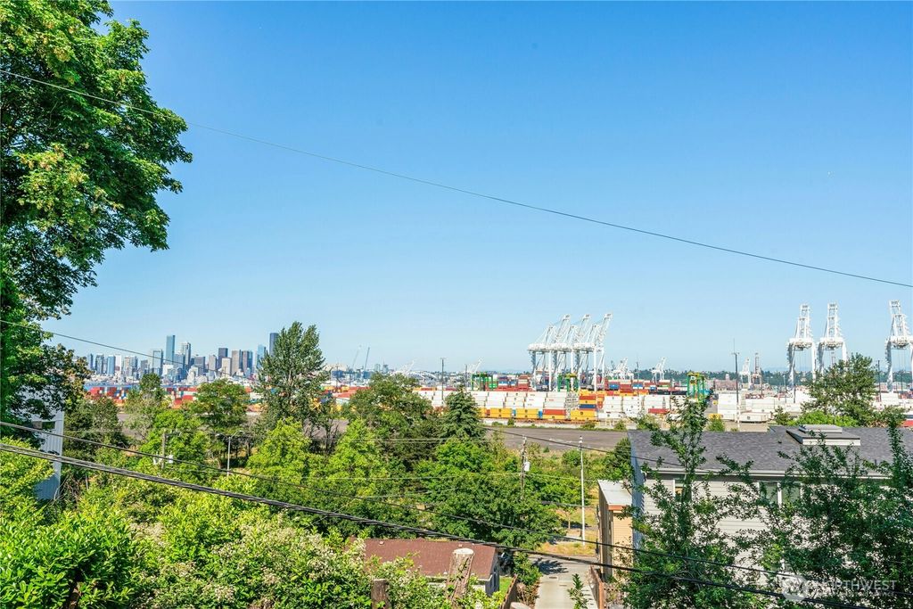 Photo of 3015 SW Harbor Lane, Seattle, WA 98126 (MLS # 2391043)