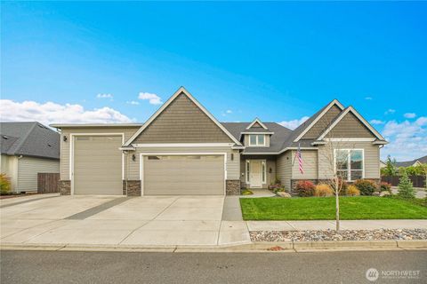 Photo of 18308 NE 79th St, Vancouver, WA 98665 (MLS # 2460757)