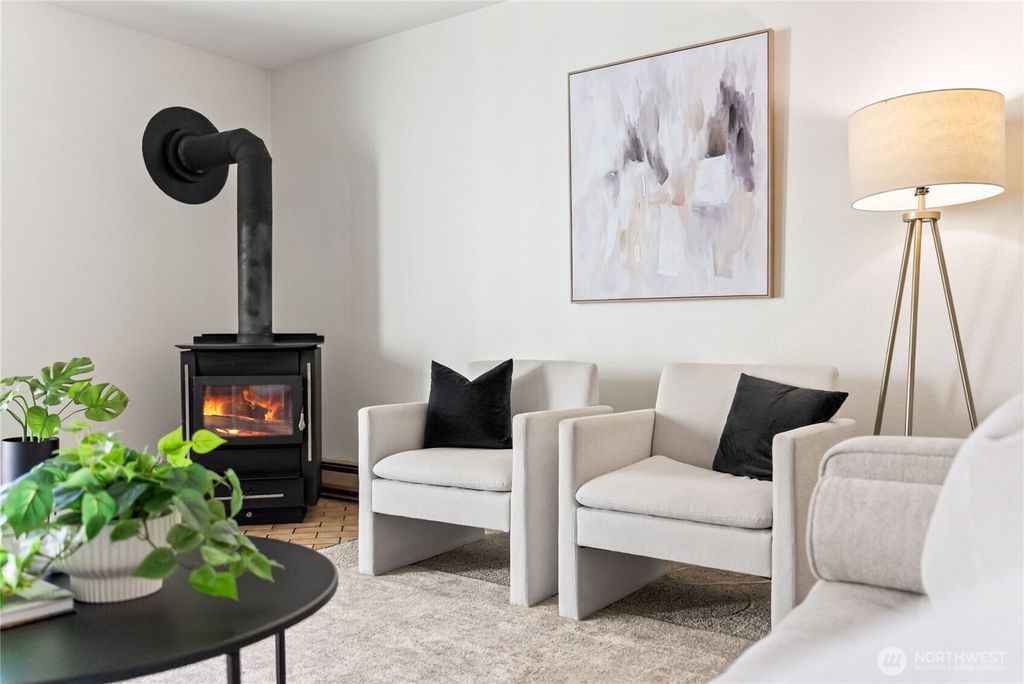 Photo of 11424 SE 257th Place #F307, Kent, WA 98030 (MLS # 2454563)