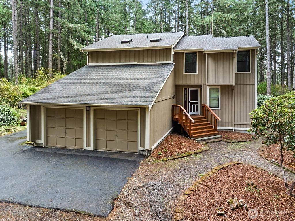 Photo of 24315 64th Avenue E, Graham, WA 98338 (MLS # 2442275)