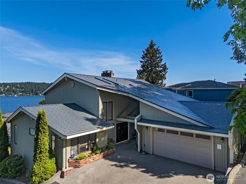 3911 NE 158th Lane Lake Forest Park WA 98155