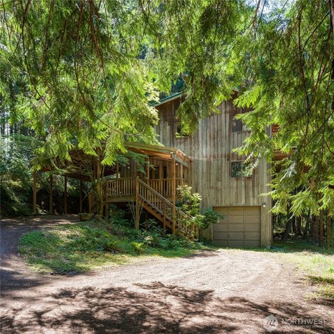 Photo of 76 Lookout Loop LOOP, Orcas Island, WA 98245 (MLS # 2557031)