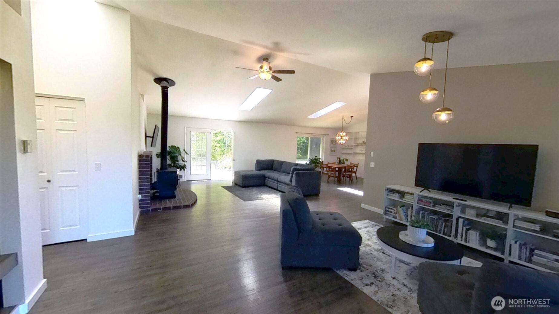 285 Guiles Road
