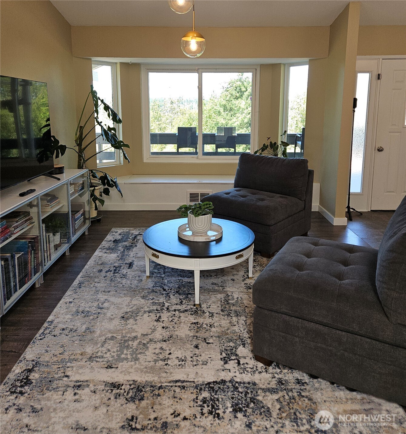 285 Guiles Road