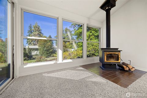 Photo of 22 Marigold Drive #34, Bellingham, WA 98229 (MLS # 2442677)