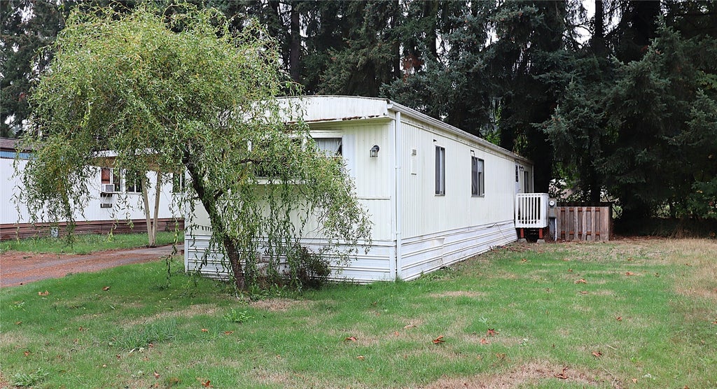 Photo of 7138 Englewood Drive SE #6, Olympia, WA 98513 (MLS # 2596126)