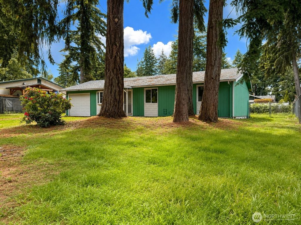 Photo of 821 Gregory Way SE, Olympia, WA 98513 (MLS # 2538505)