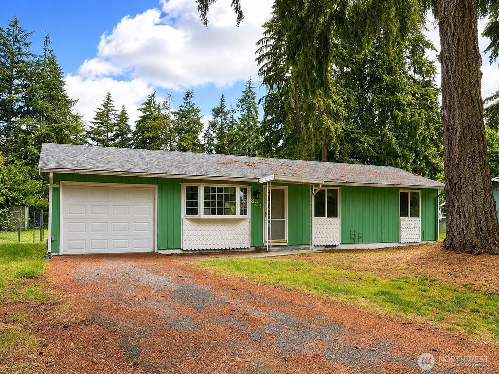 Photo of 821 Gregory Way SE, Olympia, WA 98513 (MLS # 2538505)