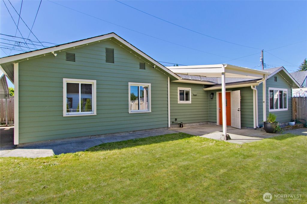 Photo of 5910 E J Street, Tacoma, WA 98404 (MLS # 2542129)