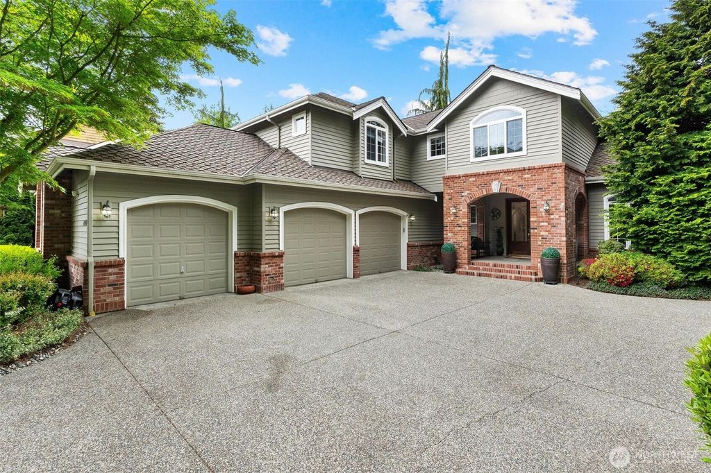 Photo of 13427 64th Avenue W, Edmonds, WA 98026 (MLS # 2519191)
