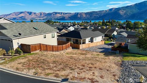 Photo of 516 Village Drive, Manson, WA 98831 (MLS # 2495893)