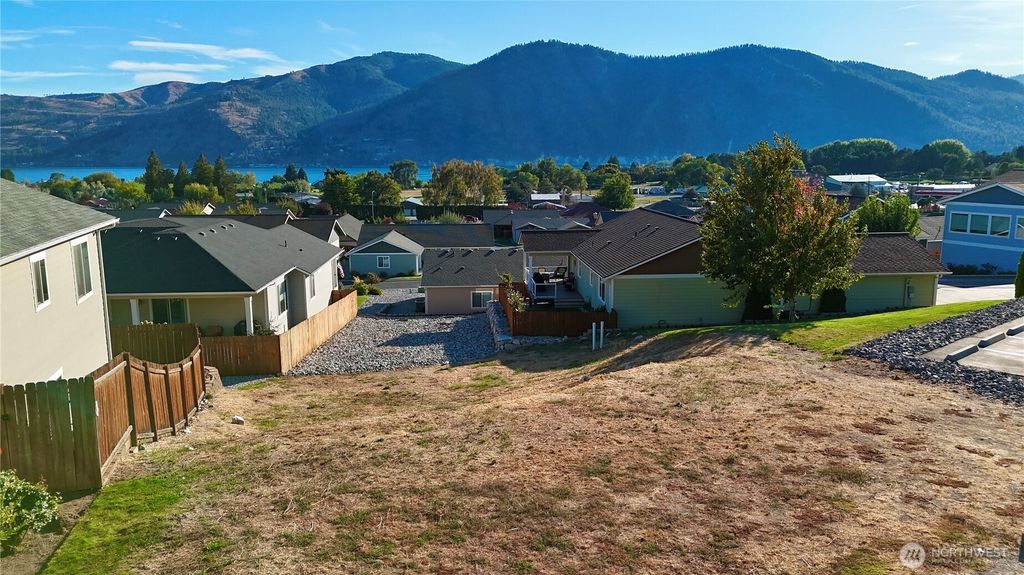 Photo of 516 Village Drive, Manson, WA 98831 (MLS # 2495893)