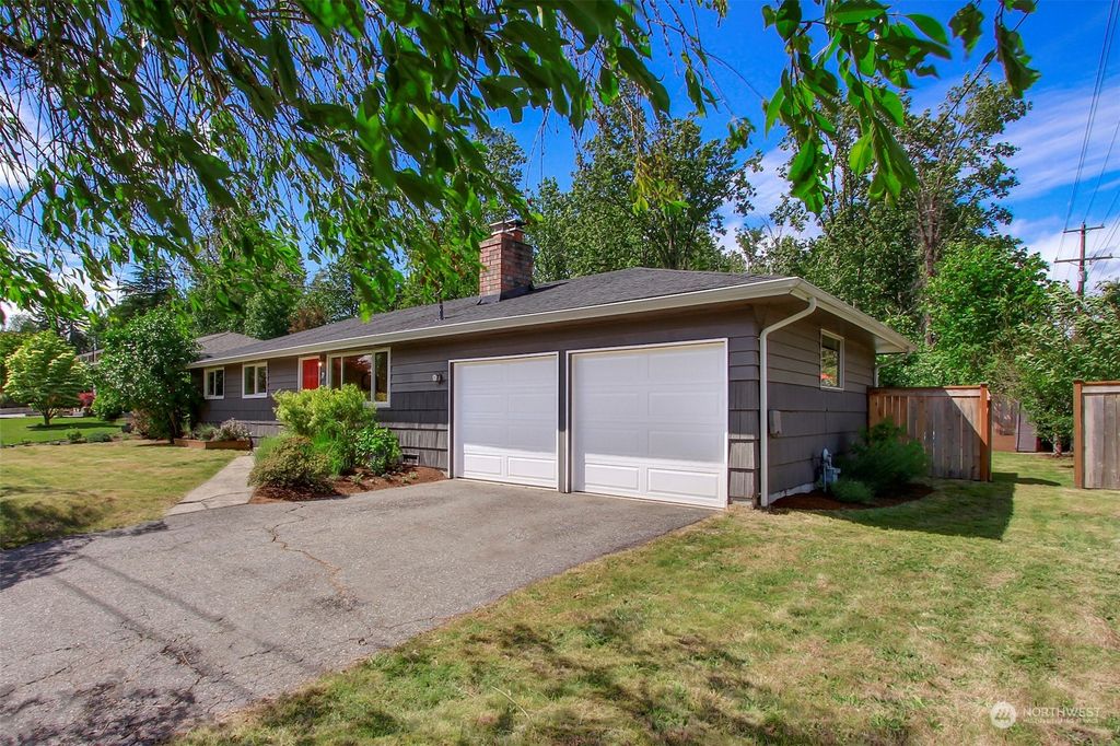 Photo of 7 232nd Place SW, Bothell, WA 98021 (MLS # 2247084)