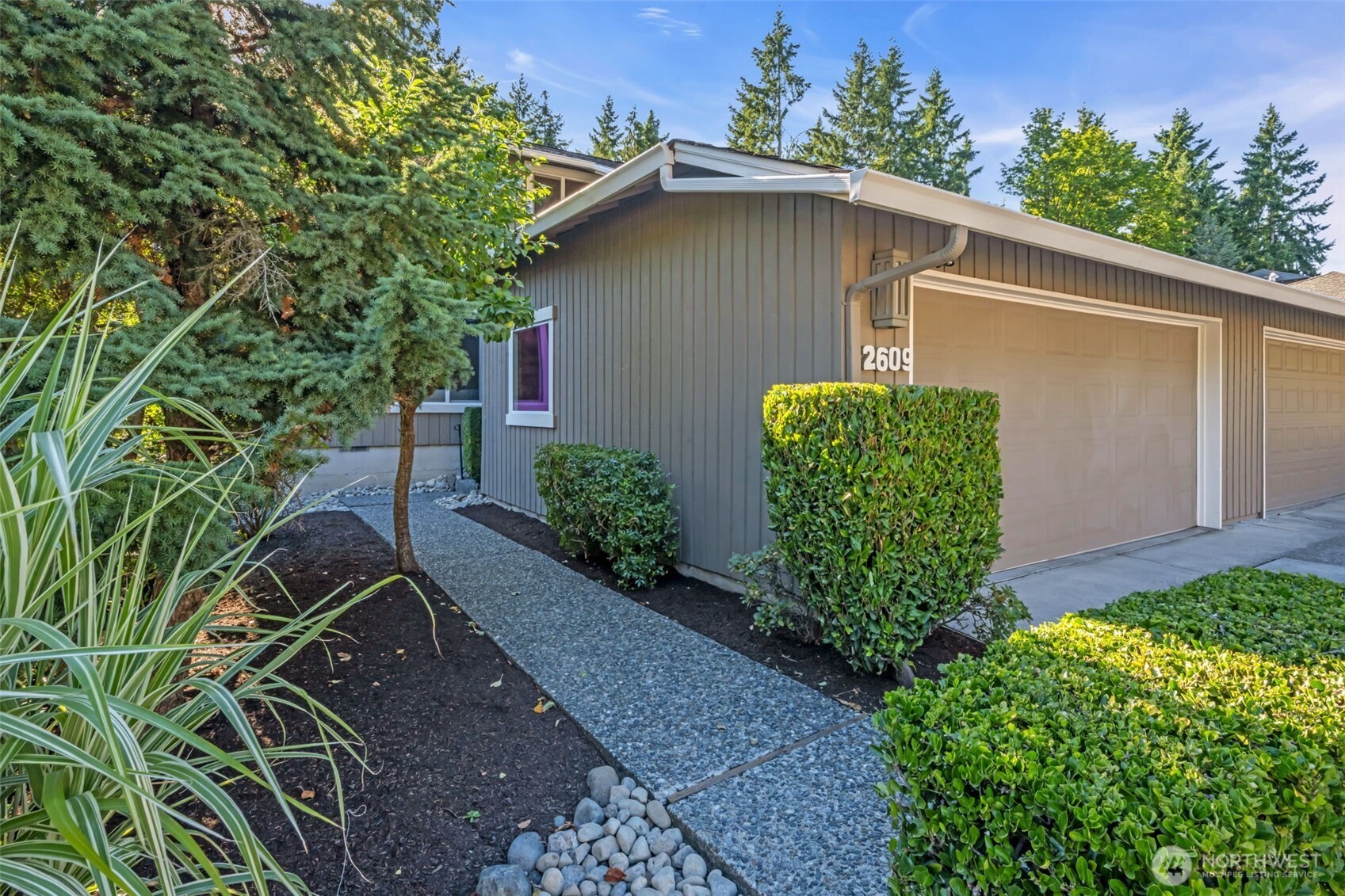 2609 175th Avenue NE