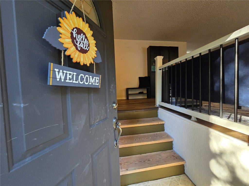 Photo of 30 Merioneth RD, Shelton, WA 98584 (MLS # 2595030)