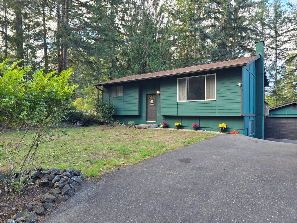 Photo of 30 Merioneth RD, Shelton, WA 98584 (MLS # 2595030)