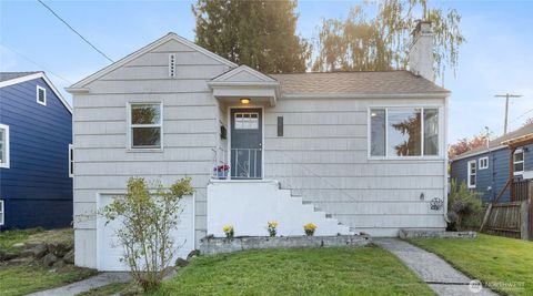 Photo of 5654 48th Avenue SW, Seattle, WA 98136 (MLS # 2520425)
