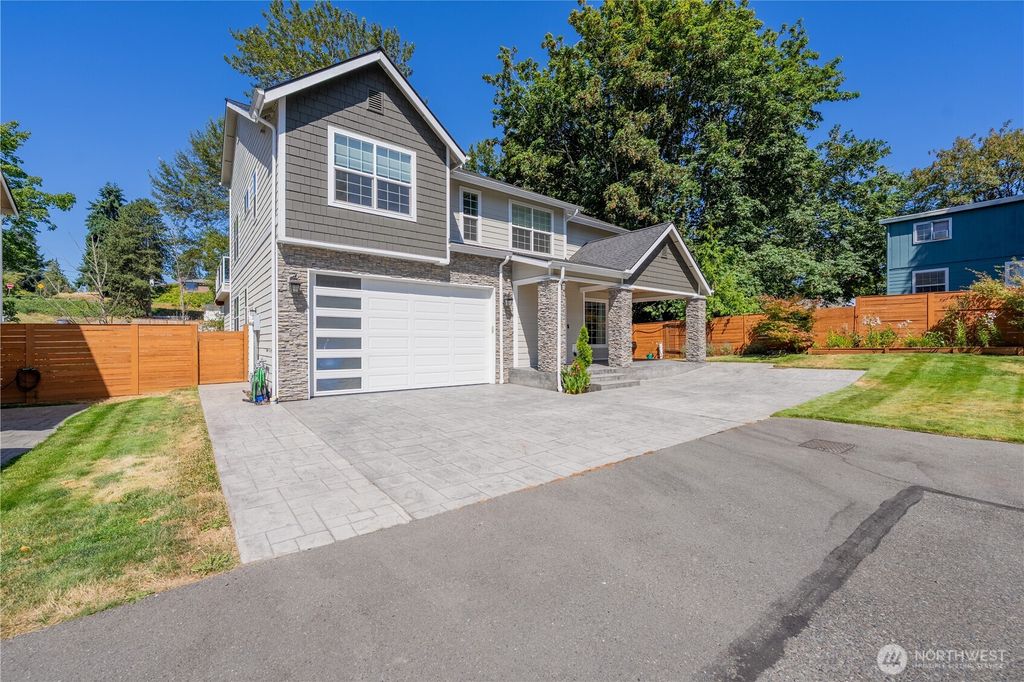 Photo of 13903 30th Place S, SeaTac, WA 98168 (MLS # 2411348)