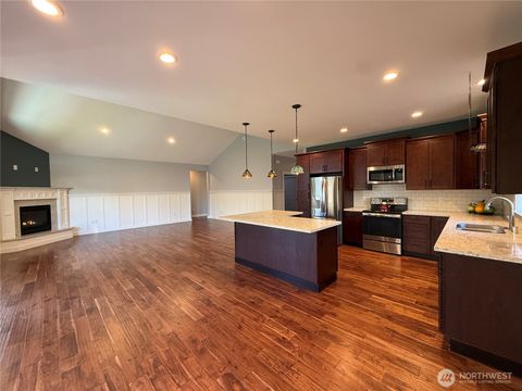 Photo of 2927 Fenmoor Lane SE, Olympia, WA 98501 (MLS # 2478038)