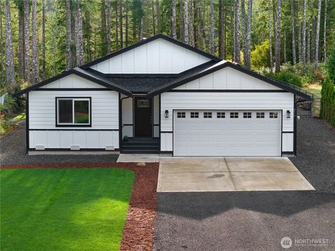 Photo of 270 E Road of Tralee, Shelton, WA 98584 (MLS # 2464431)