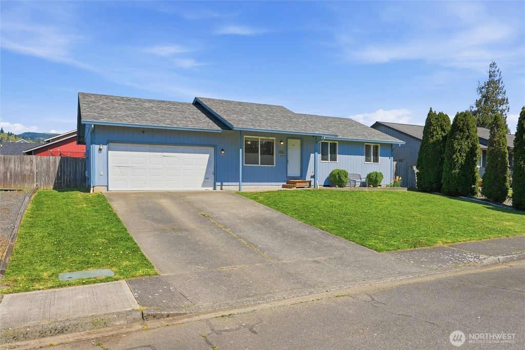 Photo of 1937 Hawthorne Court, Woodland, WA 98674 (MLS # 2505726)