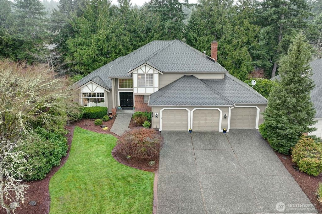 Photo of 1825 230th Avenue NE, Sammamish, WA 98074 (MLS # 2487531)