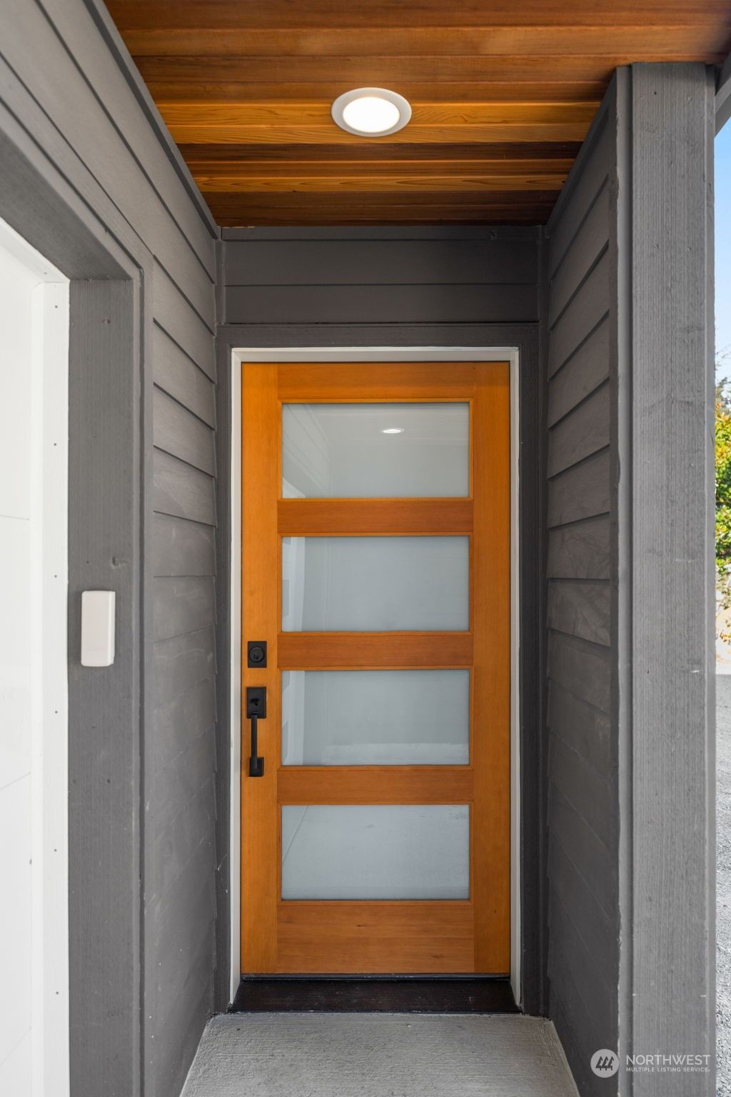 Photo of 10732 Fremont Avenue N, Seattle, WA 98133 (MLS # 2195538)