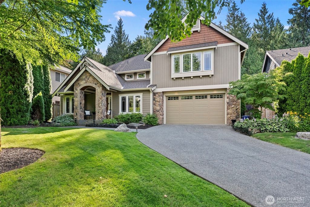 Photo of 27541 SE 31st Place, Sammamish, WA 98075 (MLS # 2413255)