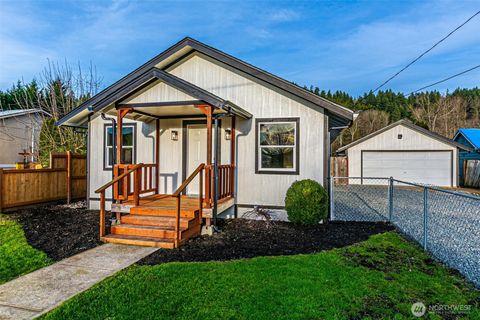 316 Bowlin Avenue NE Orting WA 98360
