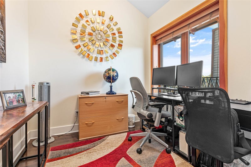 9535 Semiahmoo Pkwy B303