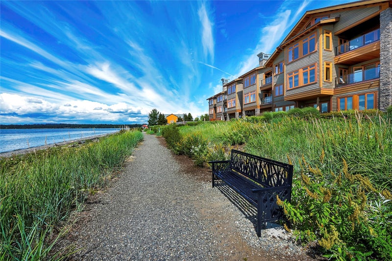 9535 Semiahmoo Pkwy B303
