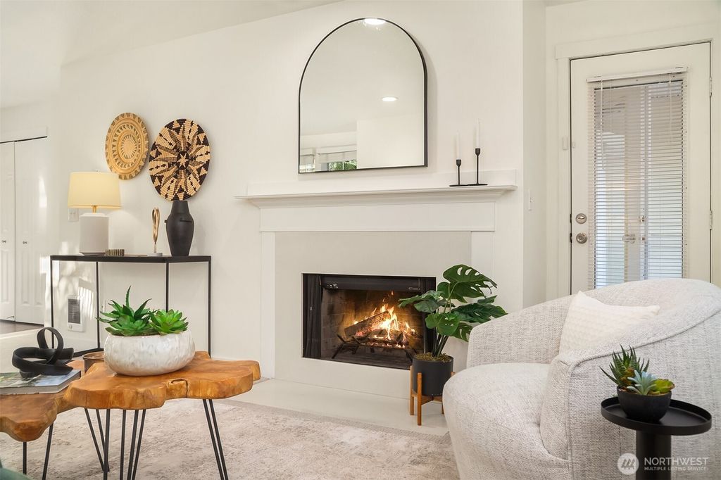 Photo of 2740 118th Avenue SE #202, Bellevue, WA 98005 (MLS # 2499841)