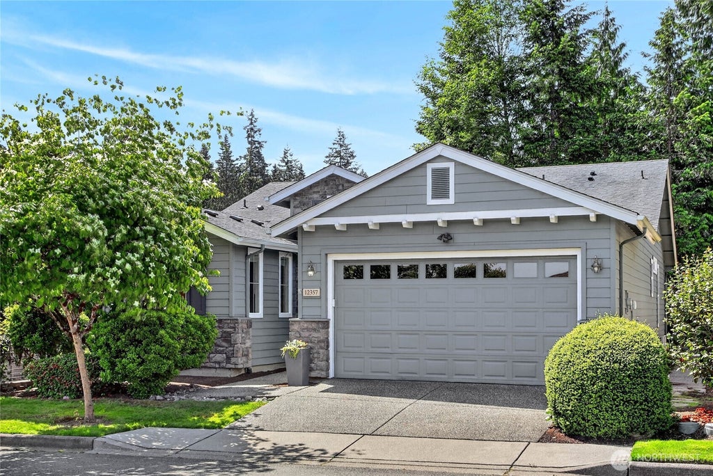 Photo of 12357 Big Leaf Way NE, Redmond, WA 98053 (MLS # 2552231)