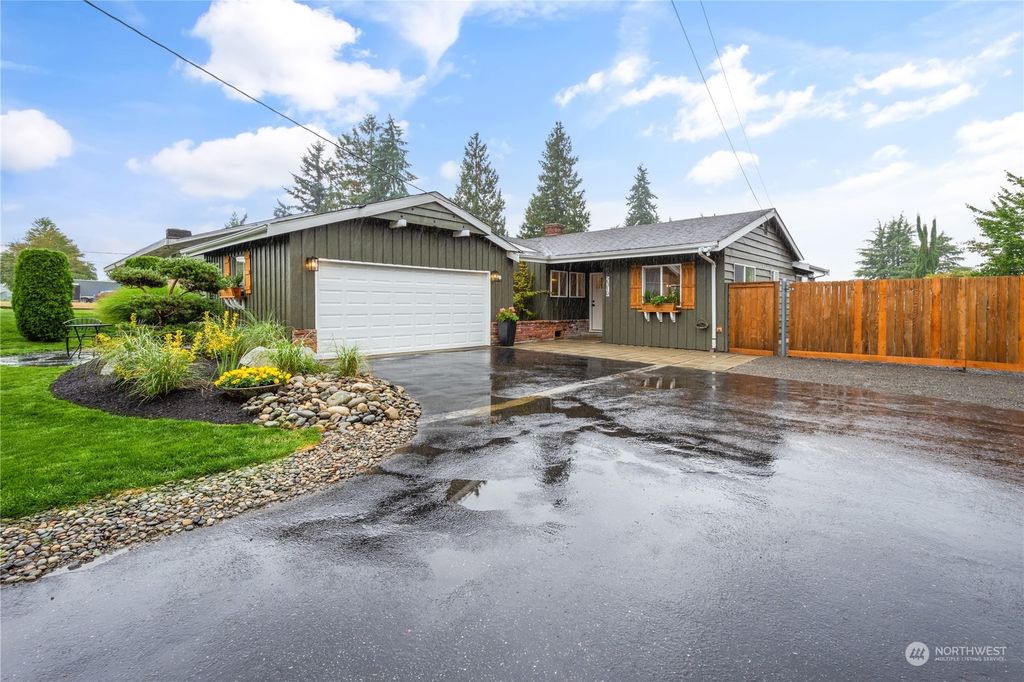 Photo of 2319 Burley Drive, Everett, WA 98208 (MLS # 2149428)