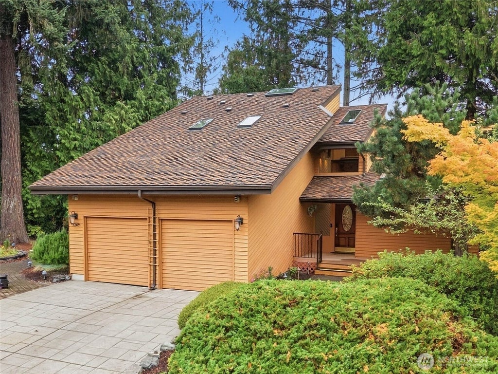 Photo of 7209 Topaz Court SW, Lakewood, WA 98498 (MLS # 2582555)