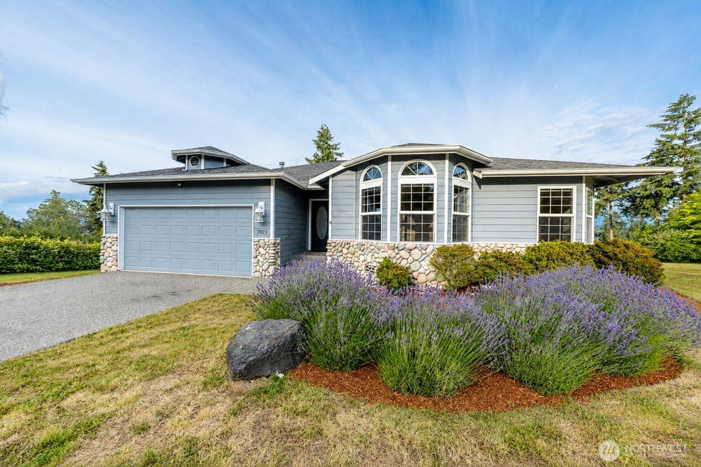Photo of 7023 Columbia Avenue, Clinton, WA 98236 (MLS # 2545490)