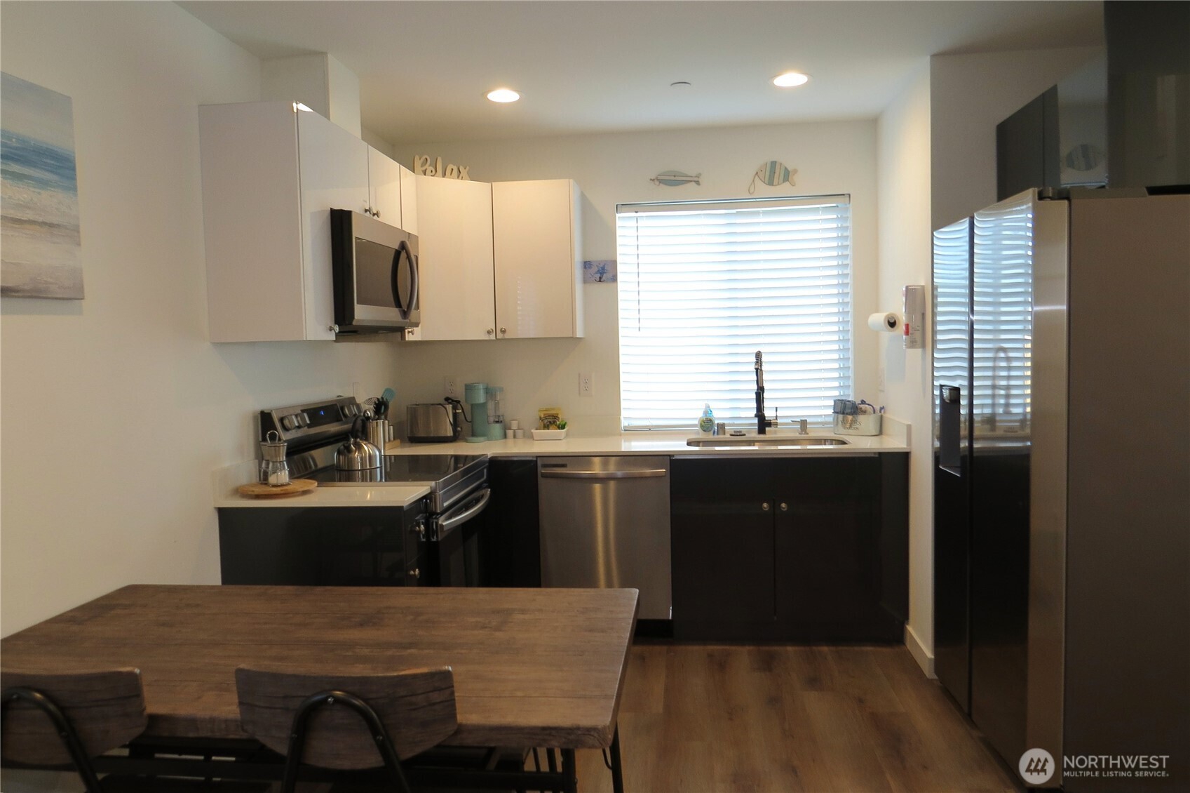 890 Magellan Avenue NE 4