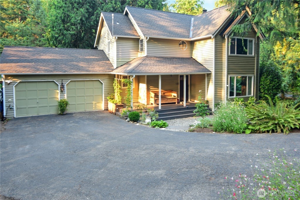 Photo of 16732 NE 138th Court, Woodinville, WA 98072 (MLS # 2571688)