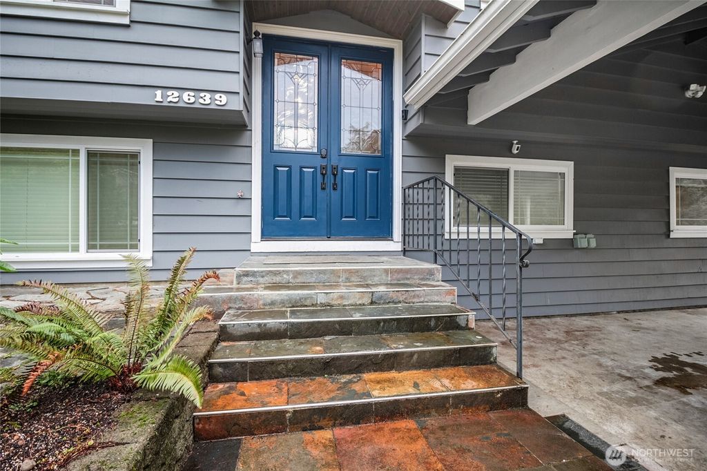 Photo of 12639 NE NE 141st Way, Kirkland, WA 98034 (MLS # 2468398)