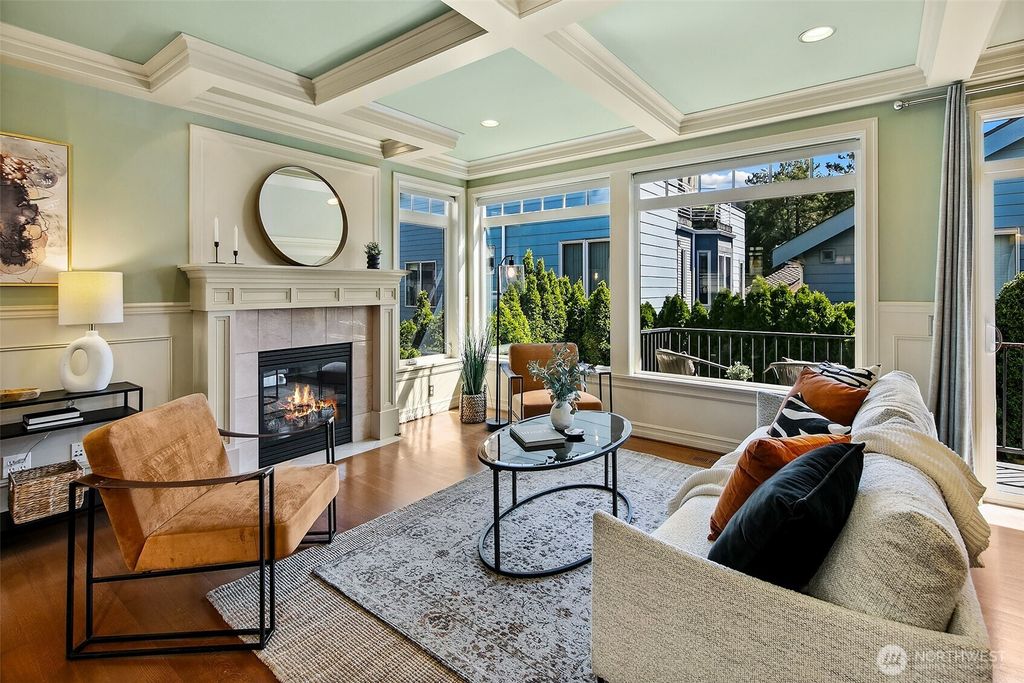 Photo of 930 2nd Avenue W, Seattle, WA 98119 (MLS # 2363448)